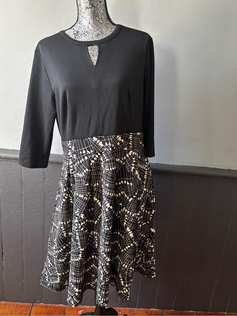 Black Patterned A-Line Midi Skirt Dress with Pockets